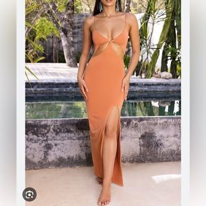 New ohpolly dress US size 2 caramel maxi dress
